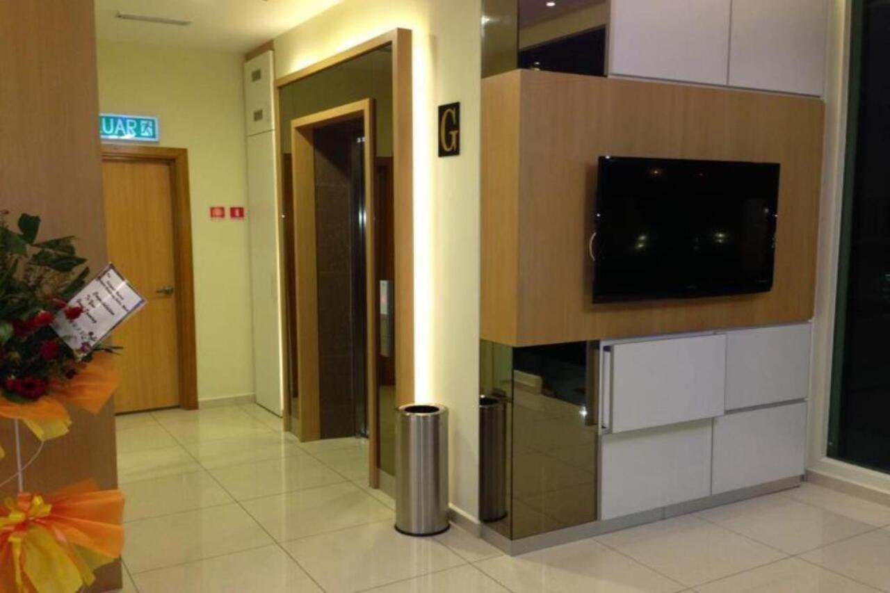 Caspari Hotel Tampin Kültér fotó